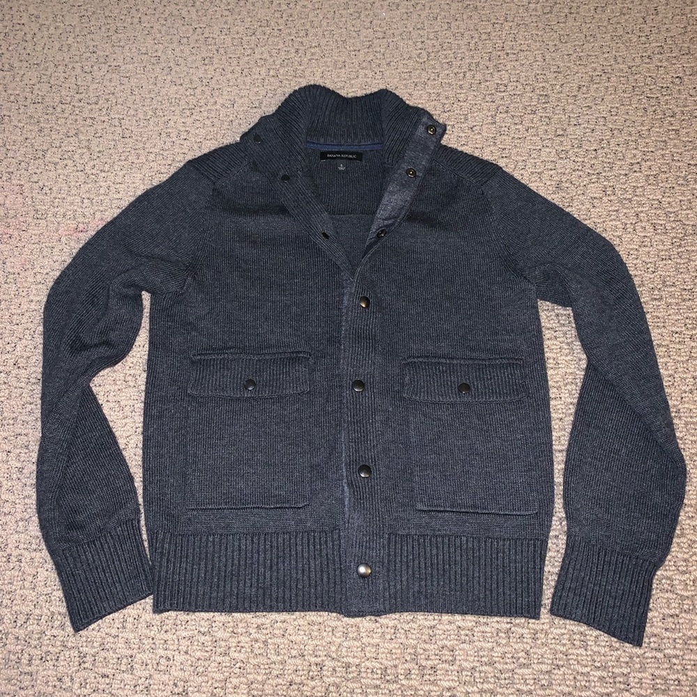 Banana Republic dark gray cardigan